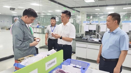 鐘山縣政府與臻業誠產研院聯合開展賀州企業服務調研，助力實體經濟新發展